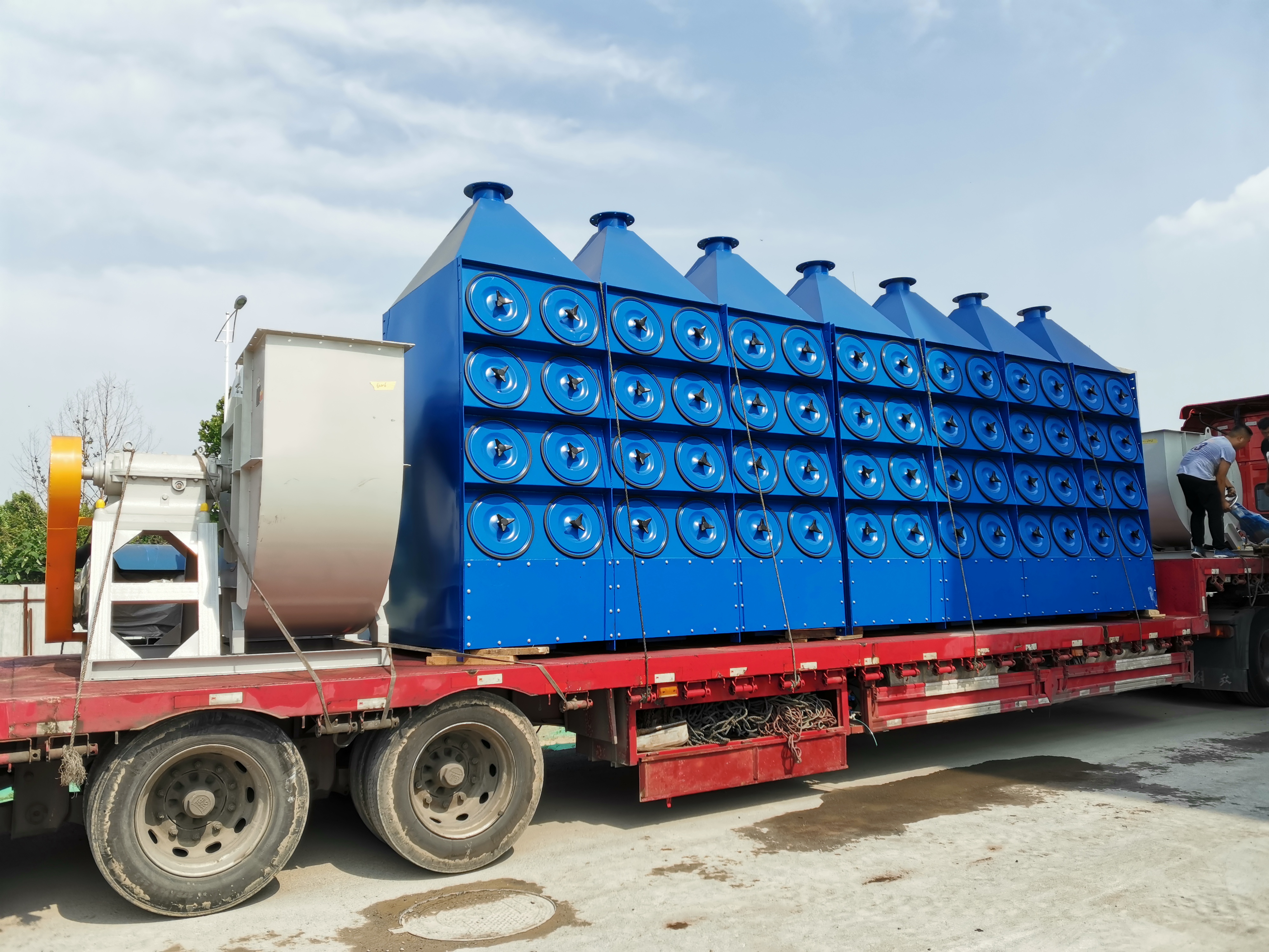 滤筒除尘器在工业废气环保行业中的应用